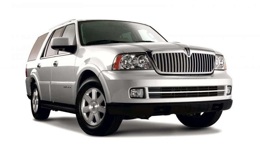  Lincoln Navigator Ultimate 2006 года  (фото 1 из 41)